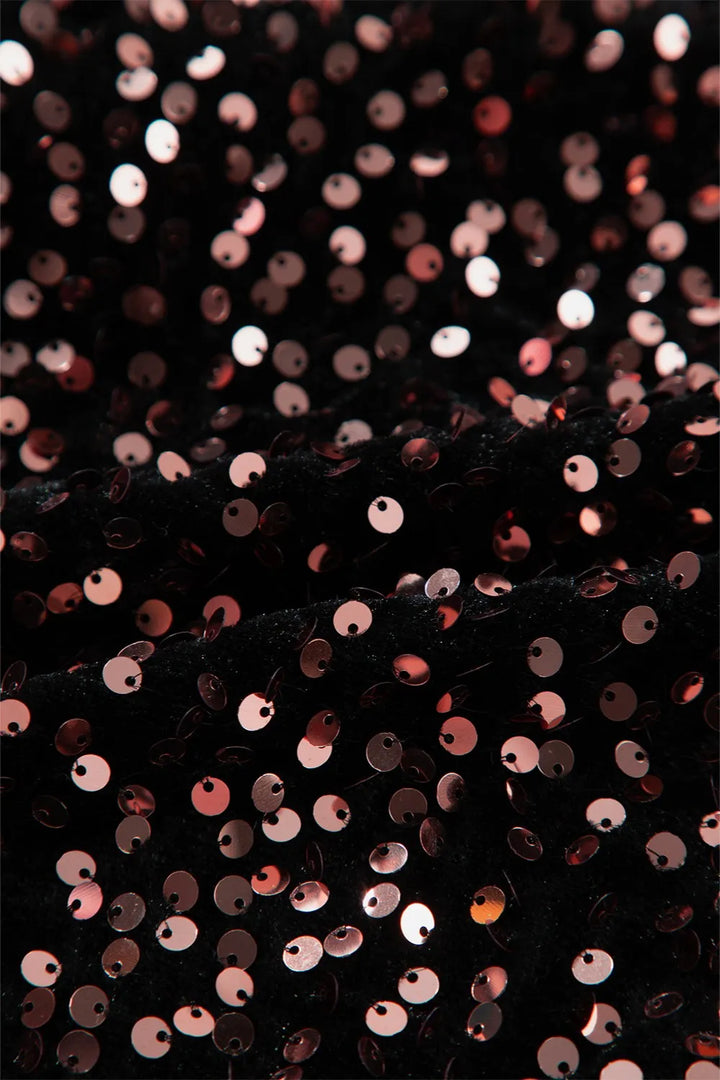 9bf03515-31a3-4805-8440-ae9e997979c3-Max