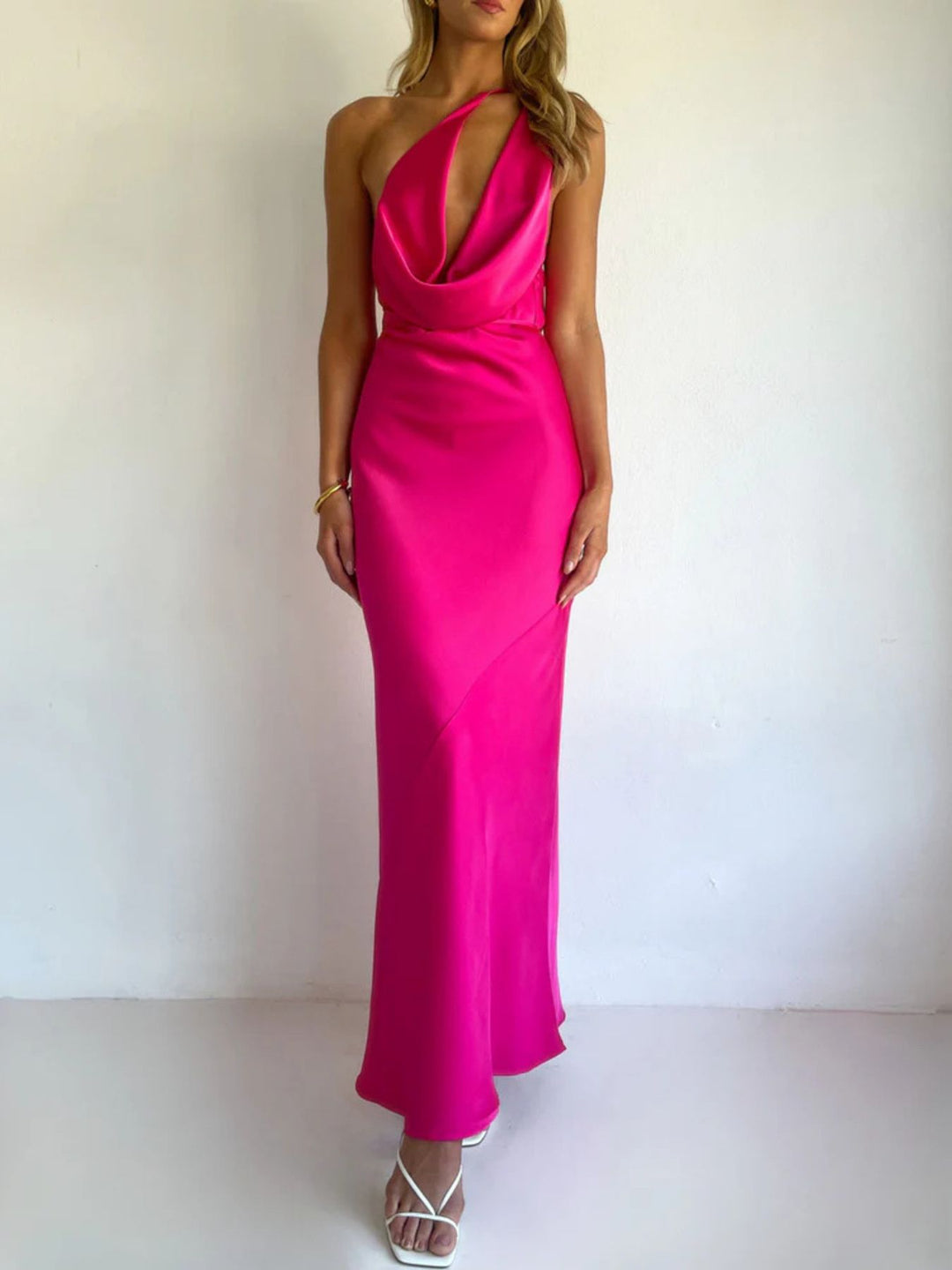 Halter Neck Satin Maxi Dress Halter Neck Satin Maxi Dress
